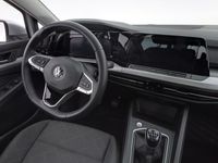 begagnad VW Golf VIII Life TDI 115Hk Parkeringsvärmare