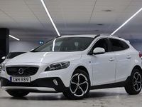 Begagnad Volvo V40 Ocean Race 150 HK (110 kW) 2014 Vit Halvkombi