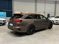 Begagnad Kia Ceed Sportswagon 140 HK (102 kW) 2020 Brun Kombi