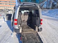 Begagnad VW Caddy Maxi 109 HK (80 kW) 2014 Silver Minibuss