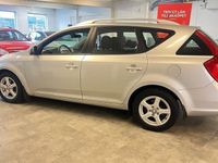 begagnad Kia Ceed Sportswagon Cee´d CEED _ 1.6 CRDi Euro 5 2011, Halvkombi