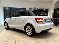 begagnad Audi A1 Sportback 1.2 TFSI / Xenon / Sport Edition