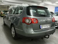 begagnad VW Passat Variant 2.0 FSI 4Motion Sportline (150hk)