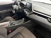 Begagnad Toyota C-HR 122 HK (89 kW) 2019 Vit SUV