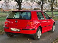 Begagnad VW Golf IV Trendline 101 HK (74 kW) 1998 Röd Halvkombi