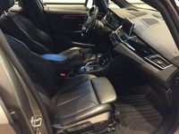 begagnad BMW 225 Active Tourer xe Steptronic Luxury Line Euro 6 224hk