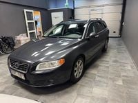 Begagnad Volvo V70 Momentum 109 HK (80 kW) 2010 Grå Kombi