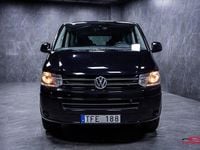 Begagnad VW Multivan Comfortline 140 HK (102 kW) 2013 Svart