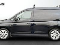 Begagnad VW Caddy 122 HK (89 kW) 2023 Deep black pärleffekt Minibuss