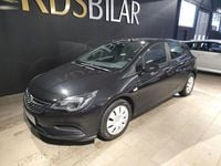 Begagnad Opel Astra Edition 105 HK (77 kW) 2016 Svart Halvkombi