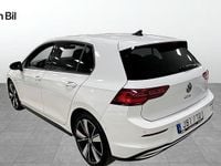 Begagnad VW Golf VIII GTE 150 HK (110 kW) 2021 Vit Halvkombi