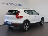 Begagnad Volvo XC40 Momentum 263 HK (193 kW) 2020 Vit SUV