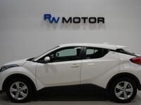 Begagnad Toyota C-HR Active 116 HK (85 kW) 2018 Vit SUV