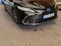 Begagnad Toyota Camry Hybrid 218 HK (160 kW) 2022 Sedan