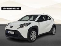 Begagnad Toyota Aygo X Play 72 HK (52 kW) 2022 Vit SUV