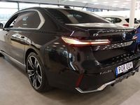 begagnad BMW i7 xDrive60 M Sport Innovation Executive Connoisseur Drag B&W 2023, Sedan