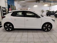 Begagnad Opel Corsa-e Design & Tech 100 kW (136 HK) 2023 Vit Halvkombi