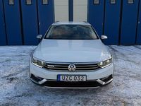 Begagnad VW Passat Alltrack 190 HK (139 kW) 2017 Vit Kombi