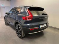 Begagnad Volvo XC40 Pro 200 HK (147 kW) 2021 Mörkblå SUV