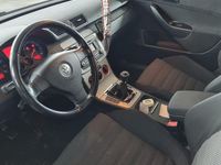 Begagnad VW Passat 116 HK (85 kW) 2006