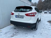 begagnad Nissan Qashqai 1.2 DIG-T XTRONIC-CVT Euro 6