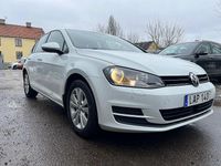 Begagnad VW Golf VII 125 HK (91 kW) 2015 Vit Halvkombi