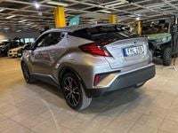 Begagnad Toyota C-HR Executive 122 HK (89 kW) 2019 Grå SUV