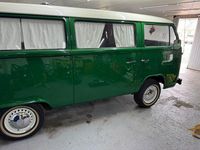 Begagnad VW T2 68 HK (50 kW) 1974 Grön Van