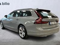 Begagnad Volvo V90 Core 197 HK (144 kW) 2023 Grå Kombi