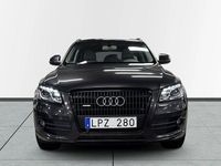 Begagnad Audi Q5 Design 239 HK (175 kW) 2011 Grå SUV
