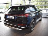 Begagnad Audi Q4 e-tron S-Line 210 kW (286 HK) 2025 Svart SUV
