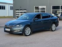 begagnad Skoda Superb 2.0 TDI 4x4 Canton Värmare Massage Kamera