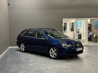 begagnad VW Golf 1.6 TDI Automat BlueMotion Style Euro 5