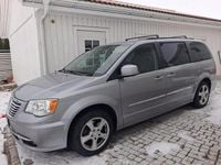 Begagnad Chrysler Town & Country 287 HK (211 kW) 2015 Gråmetallic Minibuss