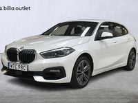 Begagnad BMW 118 Sport Line 140 HK (102 kW) 2020 Vit Halvkombi