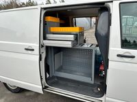 begagnad VW Transporter 2.0TDI 150hk Eur6 INREDNING INVERTER*