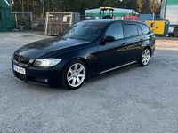 Begagnad BMW 325 Comfort Edition 218 HK (160 kW) 2006 Svart metallic Kombi