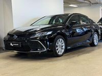 Begagnad Toyota Camry Hybrid Executive 218 HK (160 kW) 2022 Svart Sedan