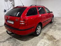 begagnad Skoda Octavia Kombi 2.0 TDI, Automatlåda, dragkrok, Mvärmare