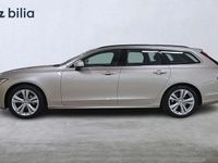 Begagnad Volvo V90 Core 200 HK (147 kW) 2023 Grå Kombi