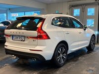 begagnad Volvo XC60 B4 Aut Drag Gps VOC Värmare BLIS Momentum 197hk