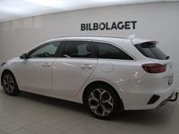 Begagnad Kia Ceed 105 HK (77 kW) 2021 Vit Halvkombi