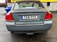 begagnad Volvo S60 2.4T AWD