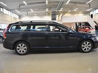 Begagnad Volvo V70 Momentum 116 HK (85 kW) 2014 Blå Kombi