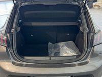 begagnad Peugeot 208 Allure Pack Aut CARPLAY BACKKAMERA 2022, Halvkombi