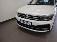 Begagnad VW Tiguan Sport 239 HK (175 kW) 2017 Vit SUV