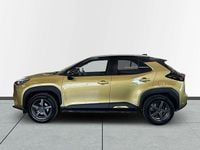 Begagnad Toyota Yaris Cross Edition-S 92 HK (67 kW) 2022 Gul SUV