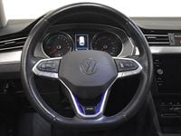 Begagnad VW Passat Executive 218 HK (160 kW) 2020 Vit Kombi