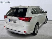 begagnad Mitsubishi Outlander P-HEV CVT 360-Kam Drag Skinn 2020, SUV