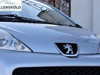 Begagnad Peugeot 107 68 HK (50 kW) 2011 Grå Halvkombi